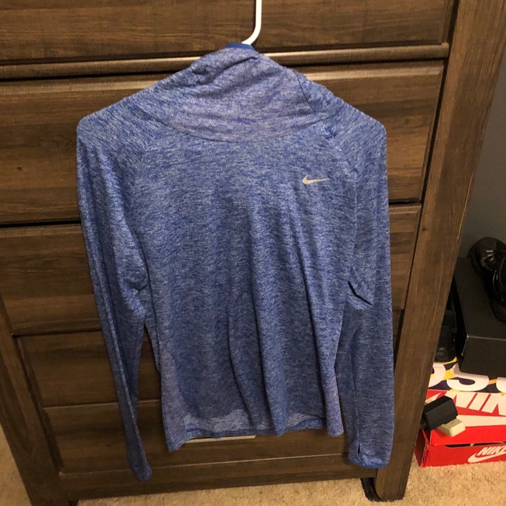 Nike Dryfit pullover